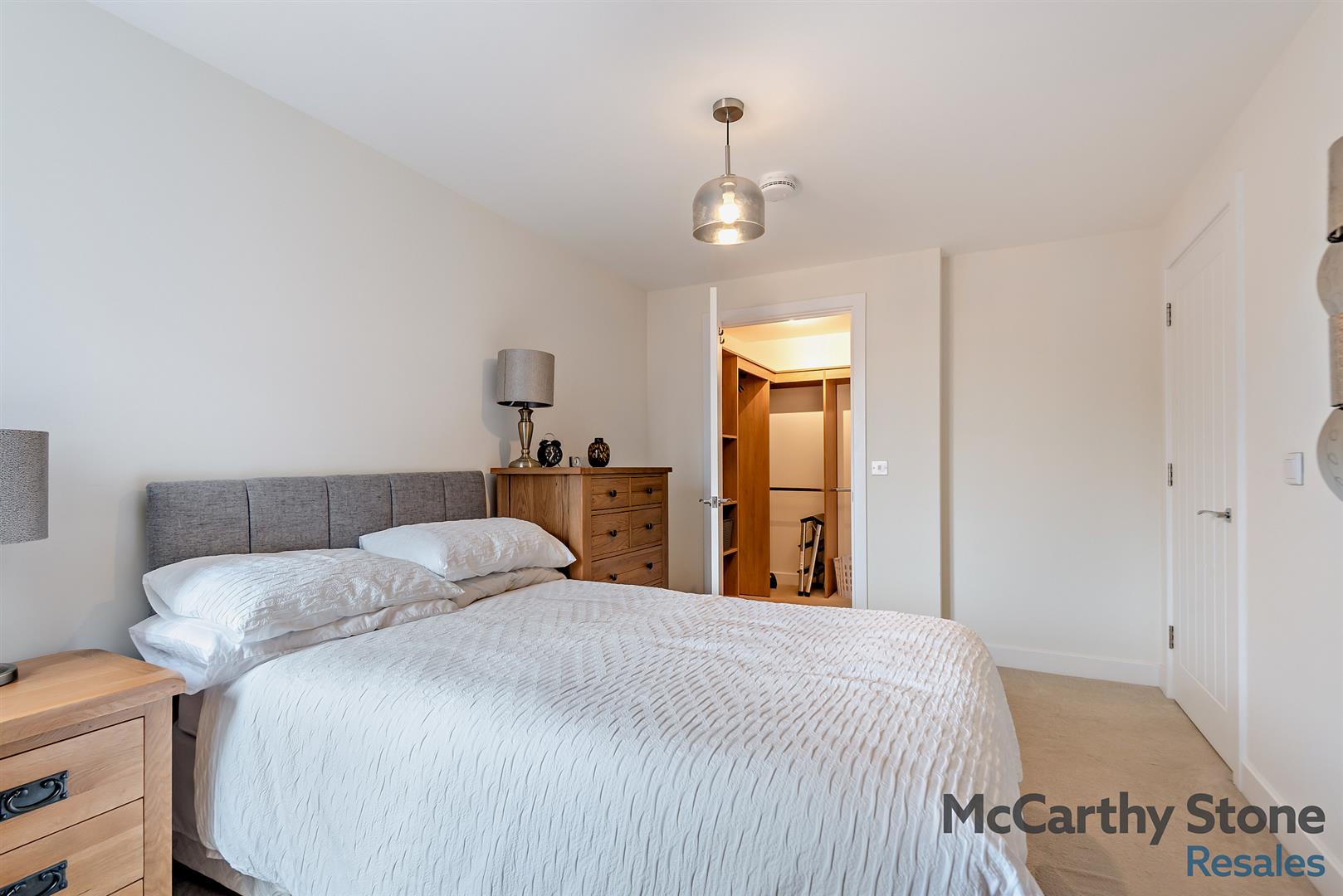 Roslin Place, Station Road, Hook, RG27 9GU