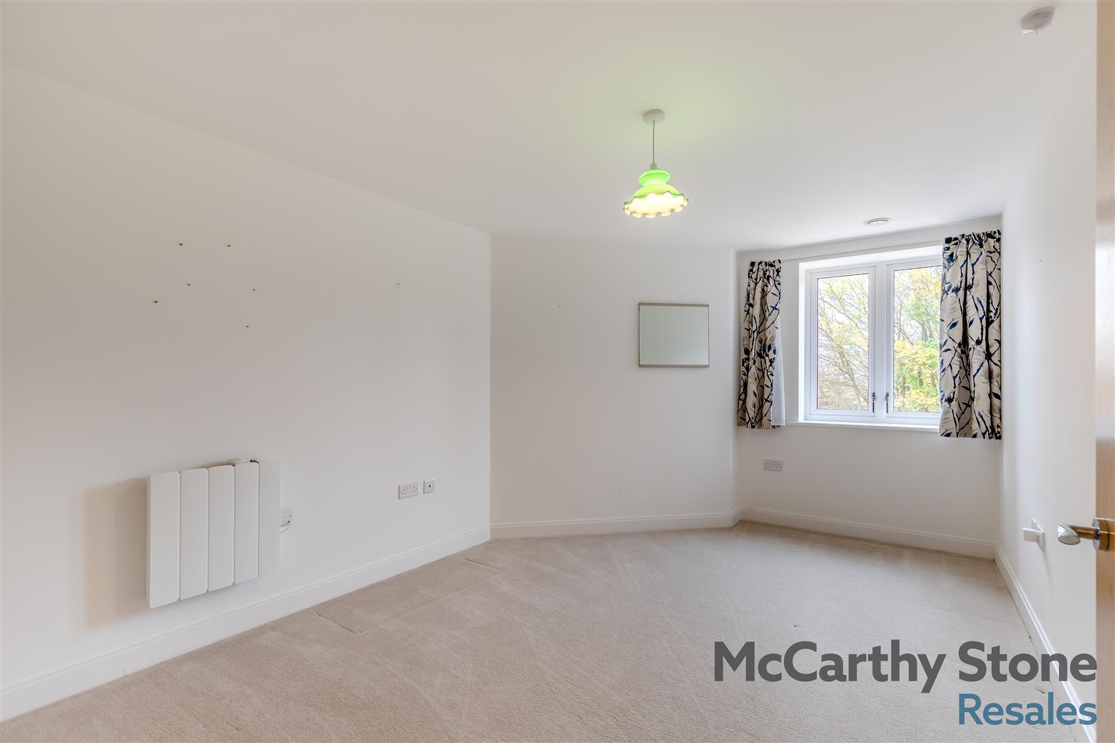 Oakhill Place, High View, Bedford, Bedfordshire, MK41 8FB