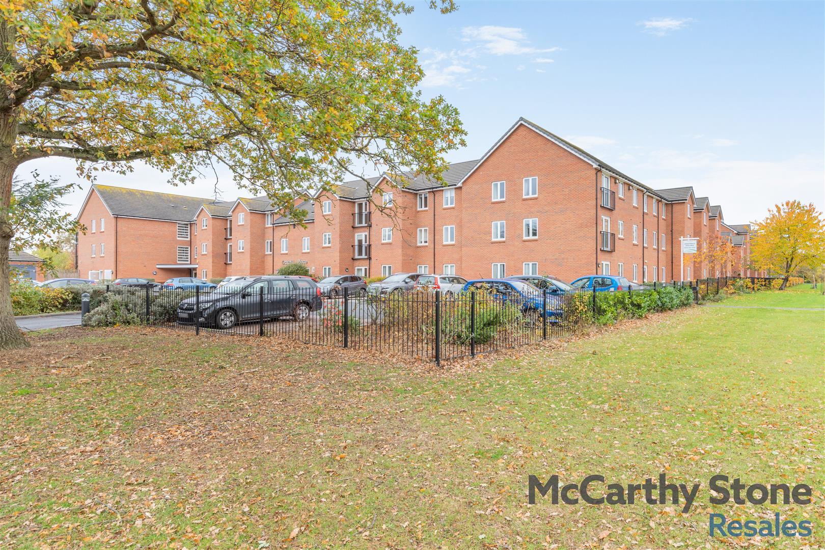 Oakhill Place, High View, Bedford, Bedfordshire, MK41 8FB