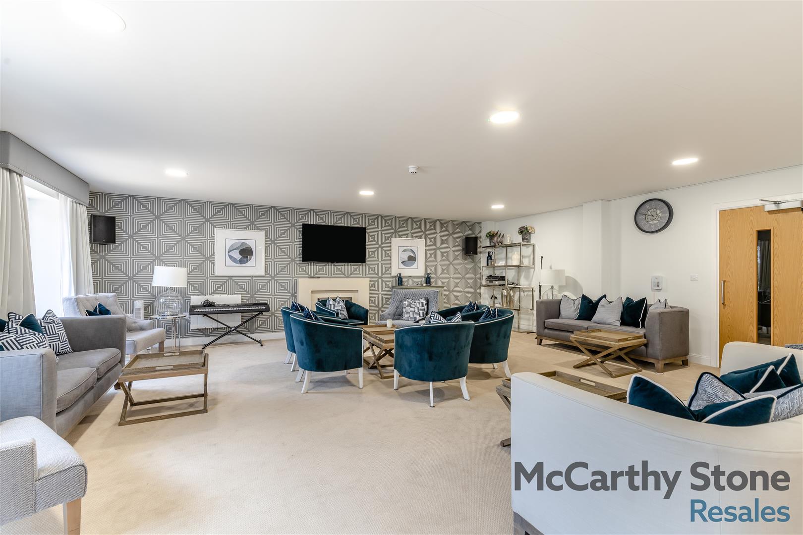 Oakhill Place, High View, Bedford, Bedfordshire, MK41 8FB