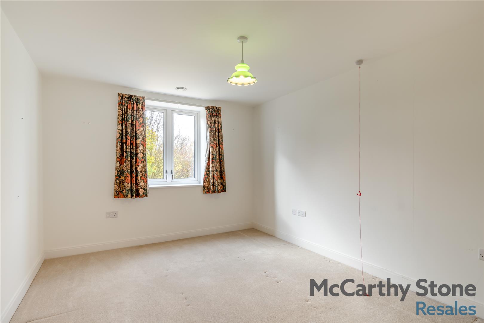 Oakhill Place, High View, Bedford, Bedfordshire, MK41 8FB