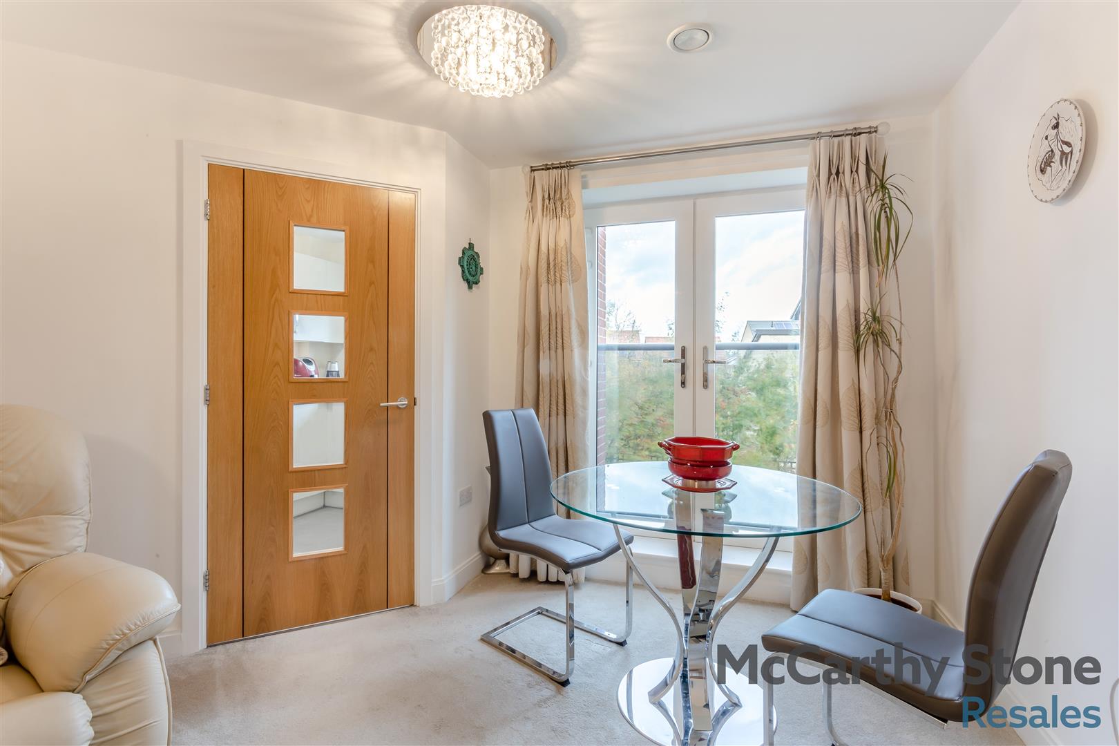 Lonsdale Park, Barleythorpe Road, Oakham, LE15 6QJ