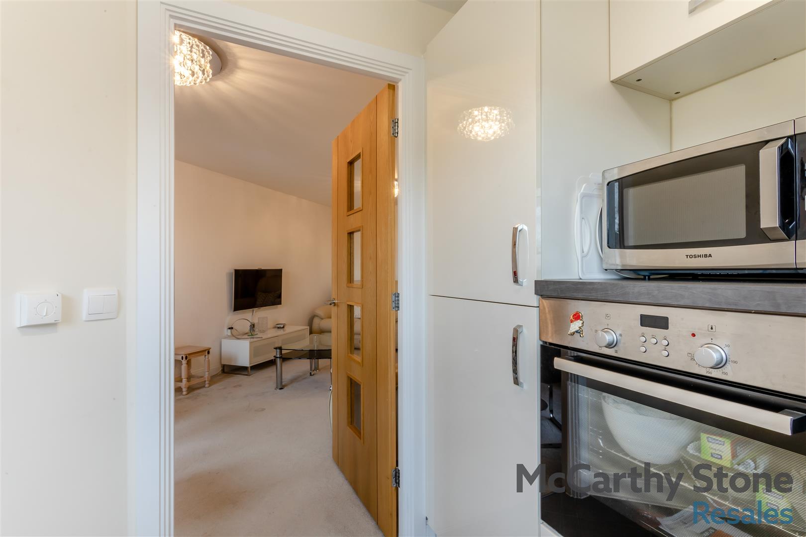 Lonsdale Park, Barleythorpe Road, Oakham, LE15 6QJ