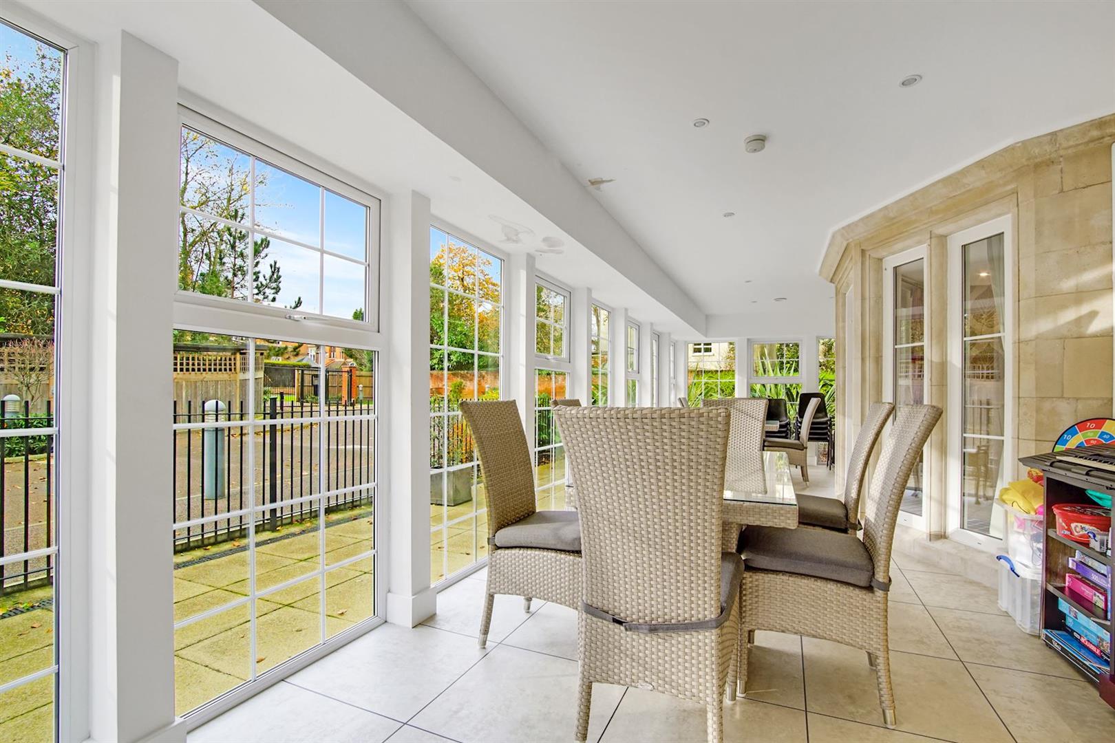 St. Pauls Cray Road, Chislehurst