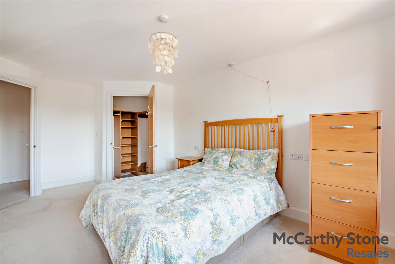 101-105 Fleet Road, Fleet