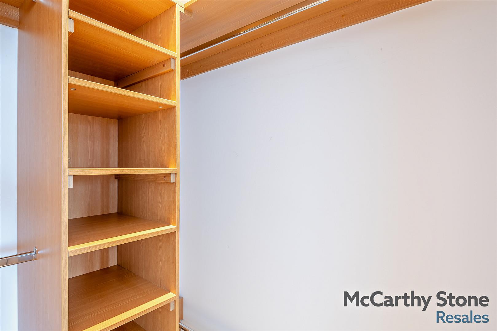 101-105 Fleet Road, Fleet