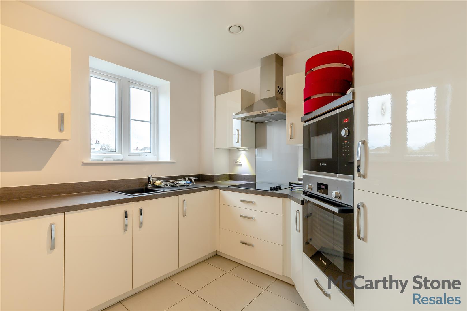 Lowe House, London Road, Knebworth