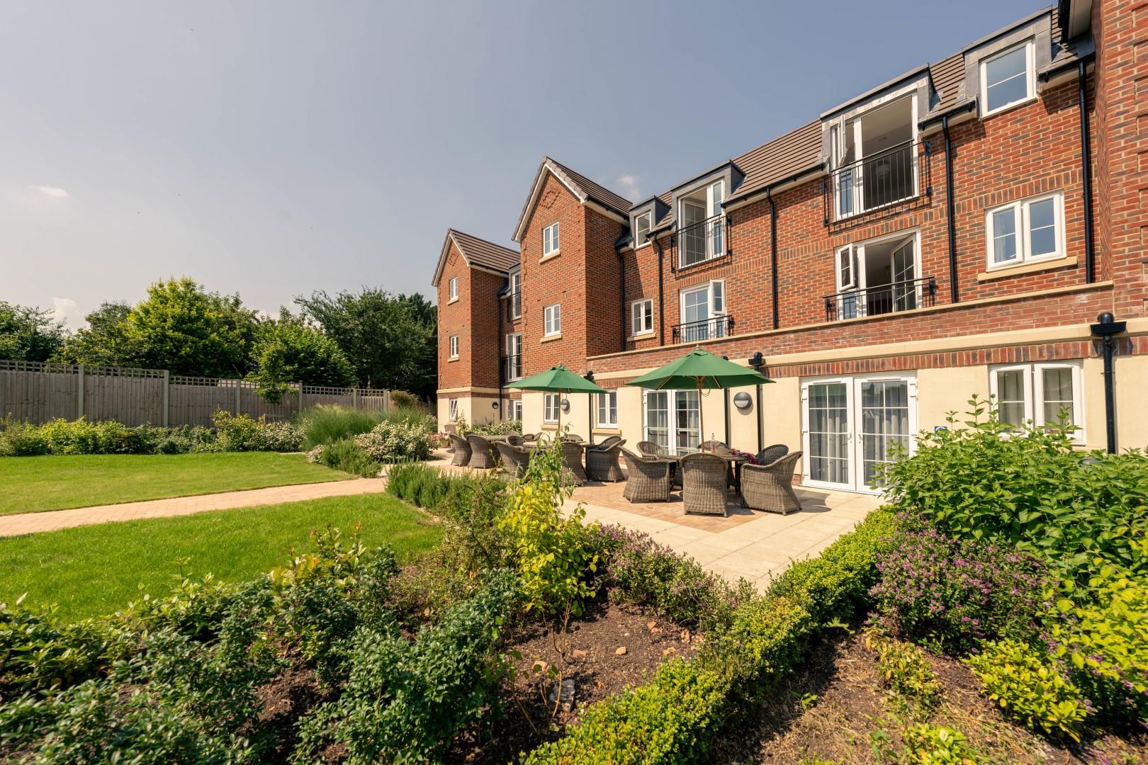 Lowe House, London Road, Knebworth