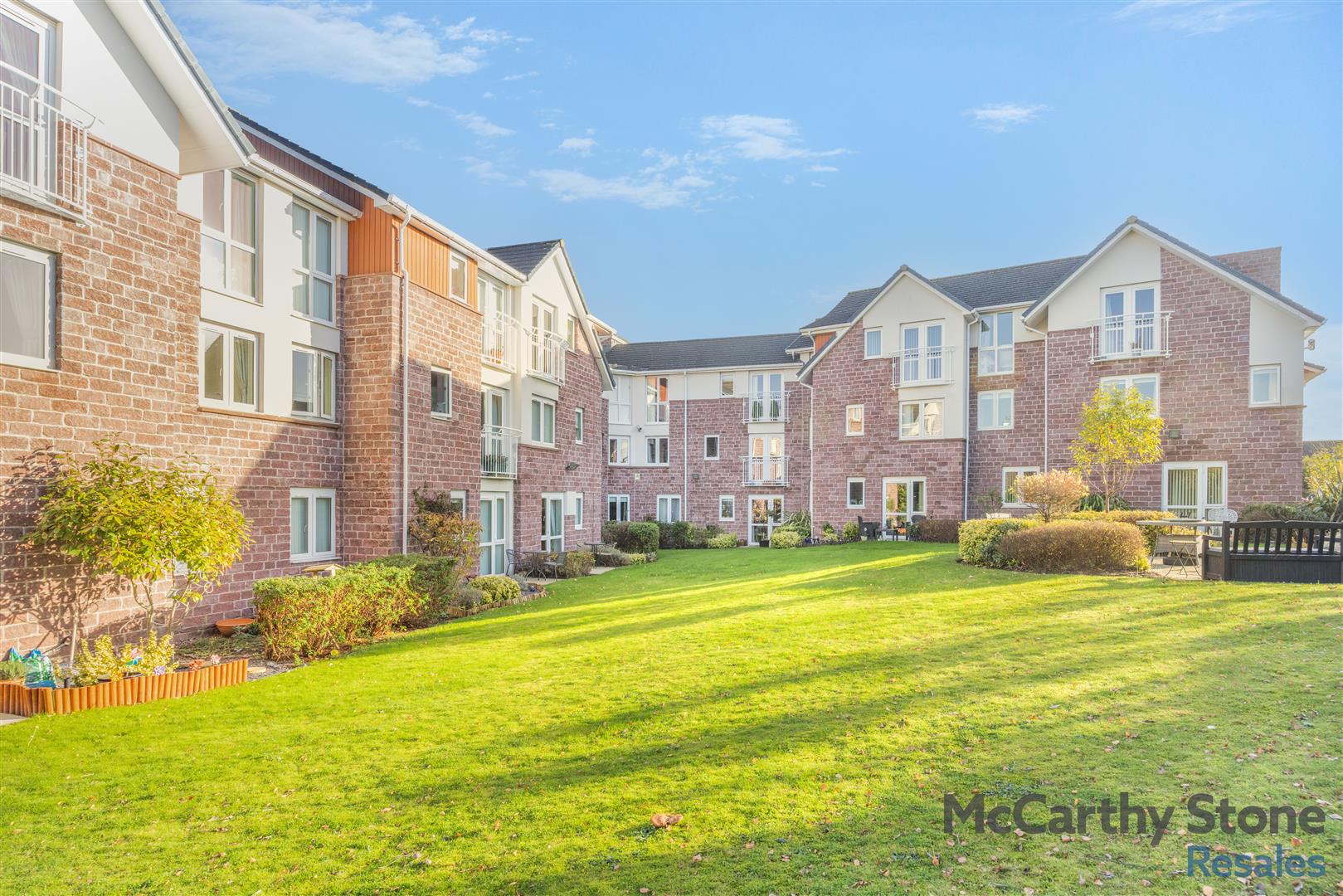 Chester Road, Little Sutton, Ellesmere Port