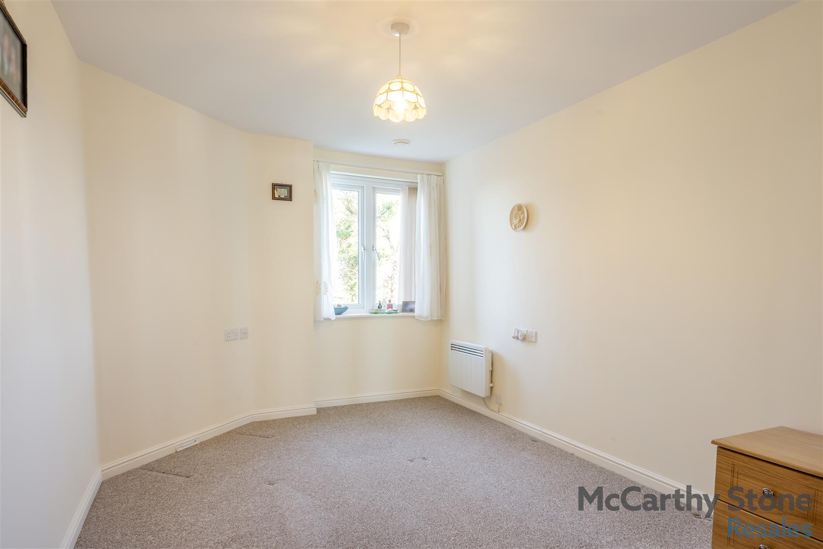 Chester Road, Little Sutton, Ellesmere Port