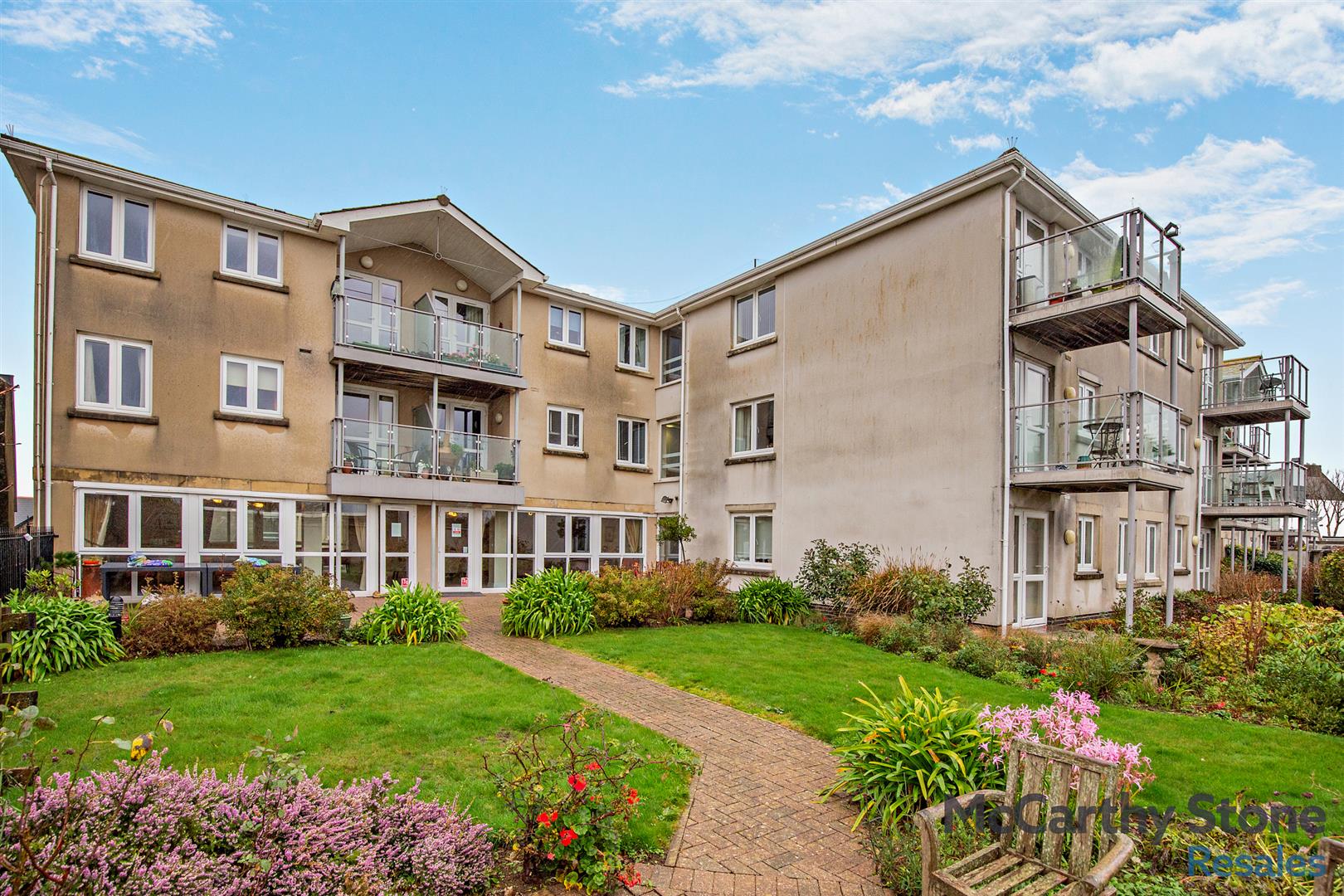 Marina Court, Mount Wise, Newquay, TR7 2FJ