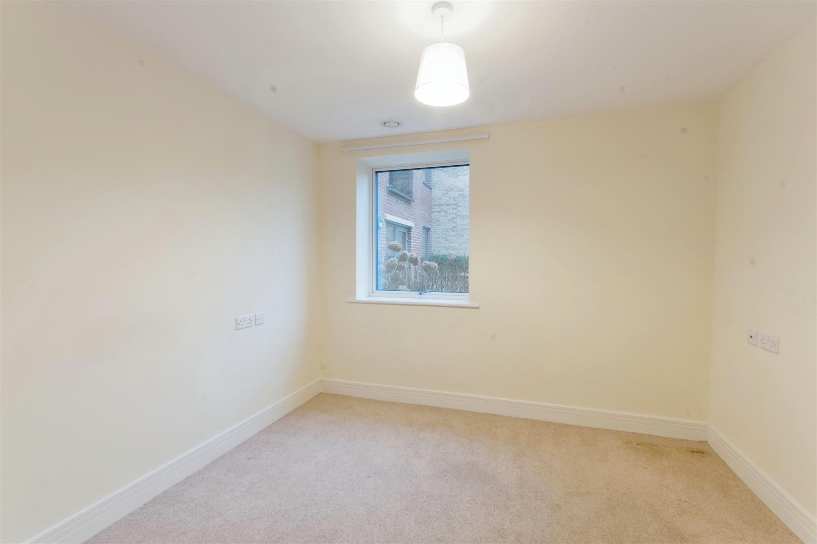 8 Westonia Court, 582-592 Wellingborough Road, Northampton