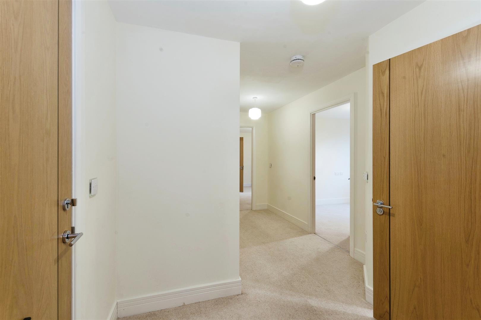 8 Westonia Court, 582-592 Wellingborough Road, Northampton