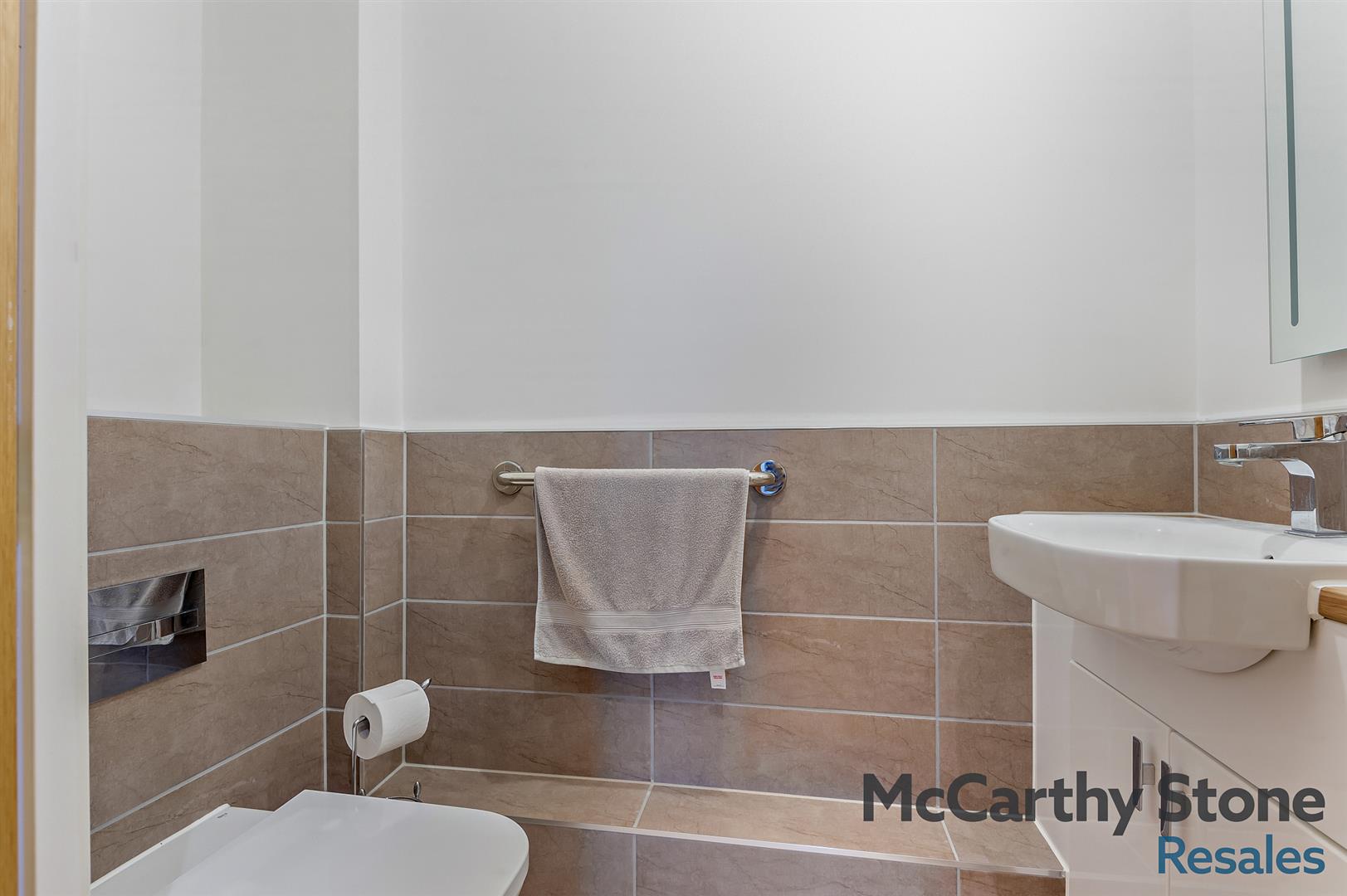 Eastland Grange, 16 Valentine Road, Hunstanton, Norfolk, PE36 5FA