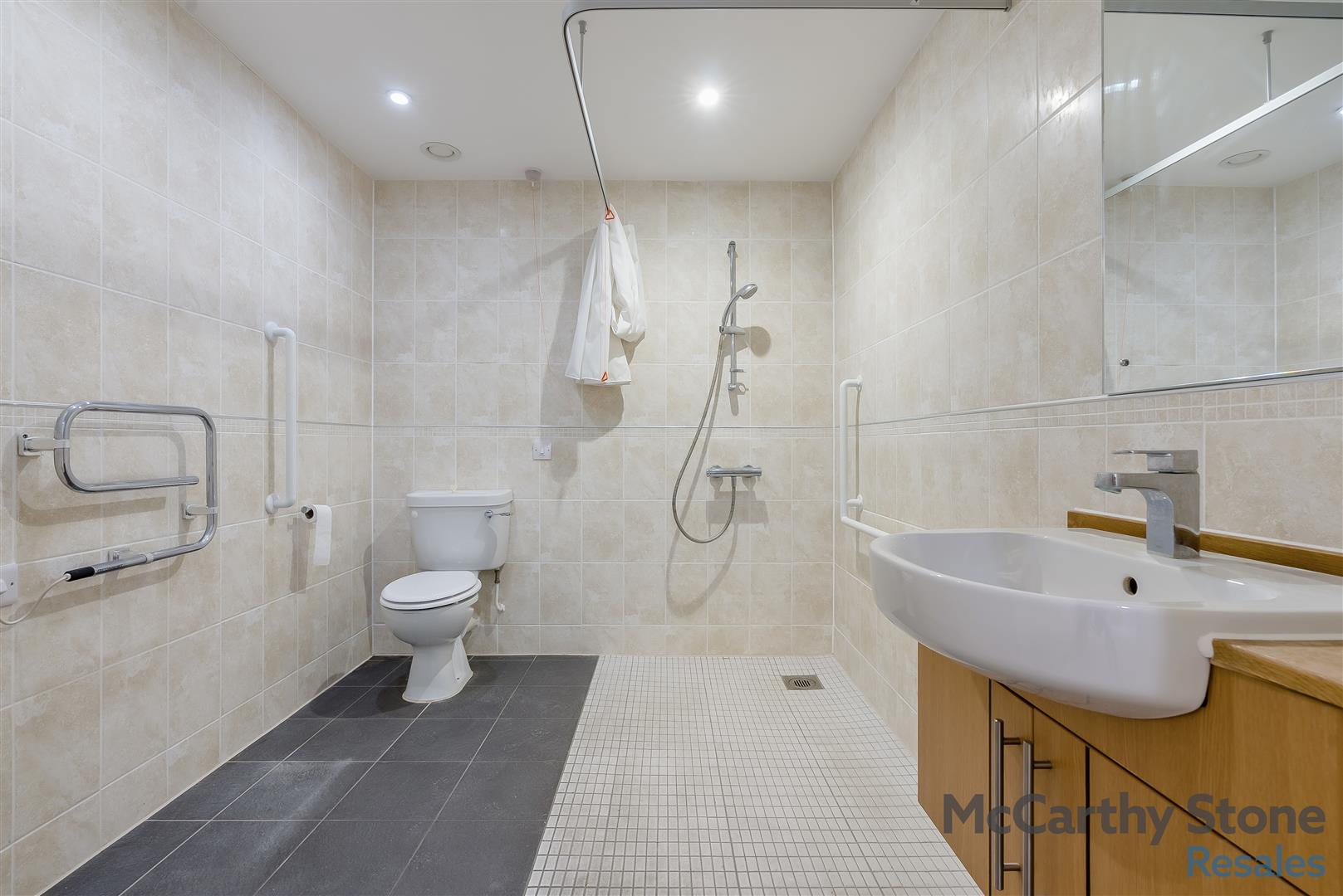 Peel Court, College Way, Welwyn Garden City, Hertfordshire, AL8 6DG