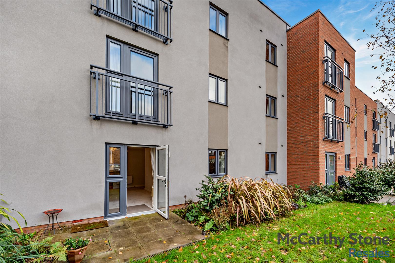 Kingfisher Court, South Street, Taunton