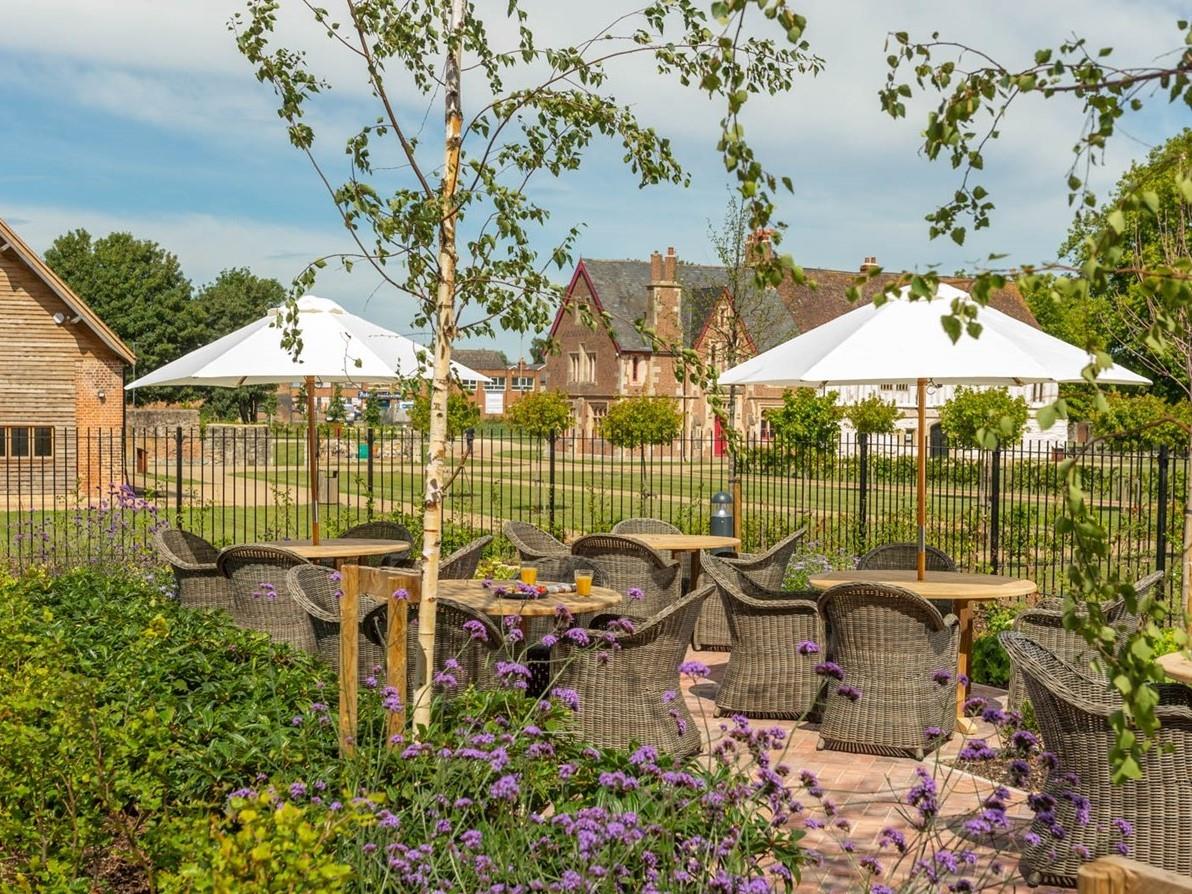 Llanthony Place, St Ann Road, Gloucester, GL2 5GQ