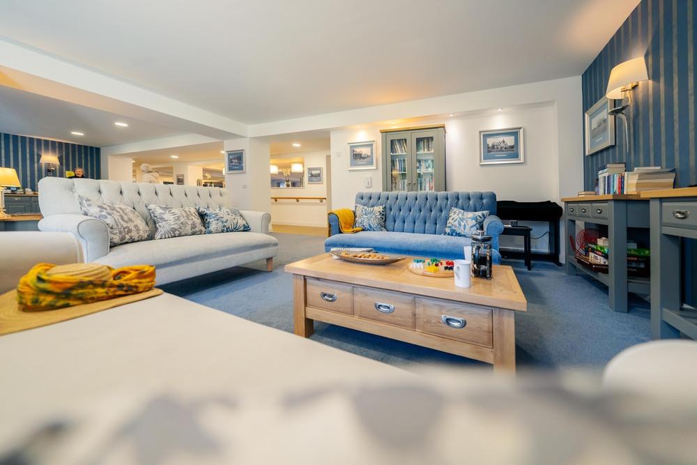 Birch Place, Dukes Ride, Crowthorne, RG45 6GT