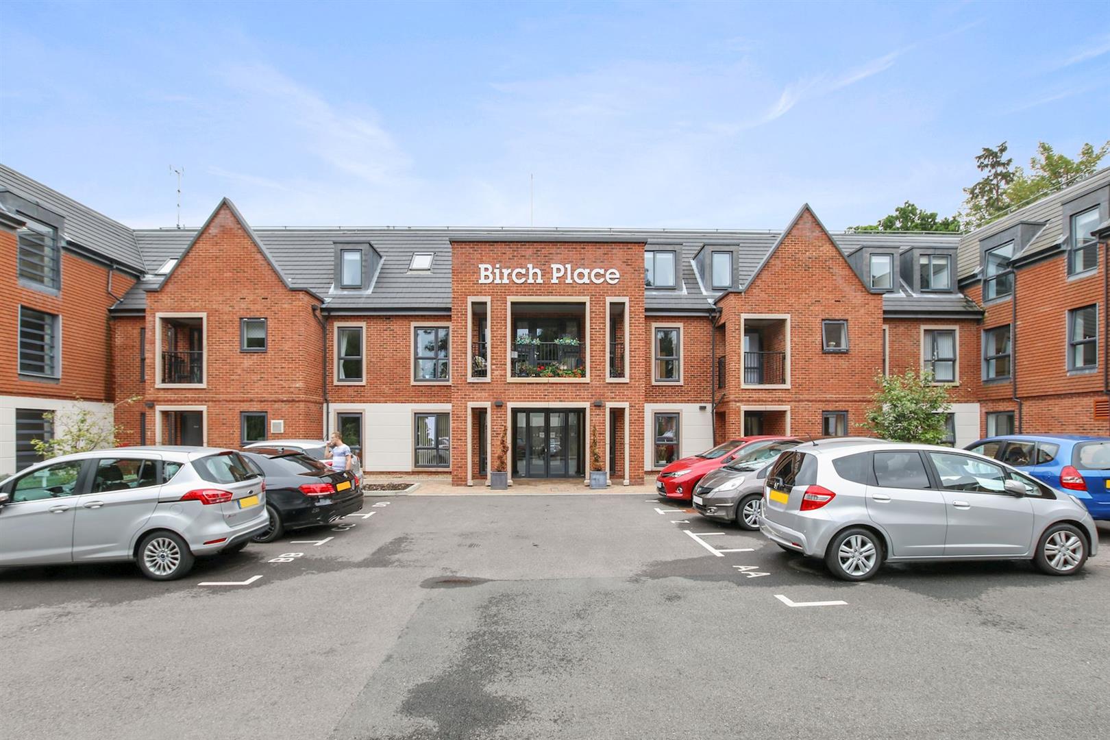 Birch Place, Dukes Ride, Crowthorne, RG45 6GT