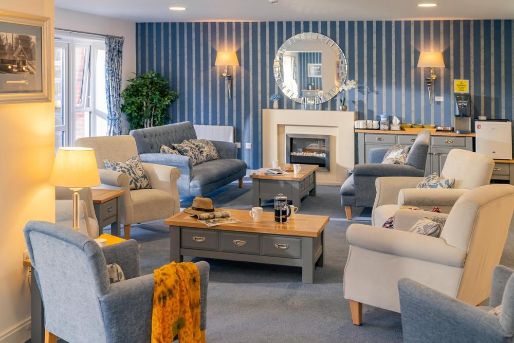 Birch Place, Dukes Ride, Crowthorne, RG45 6GT