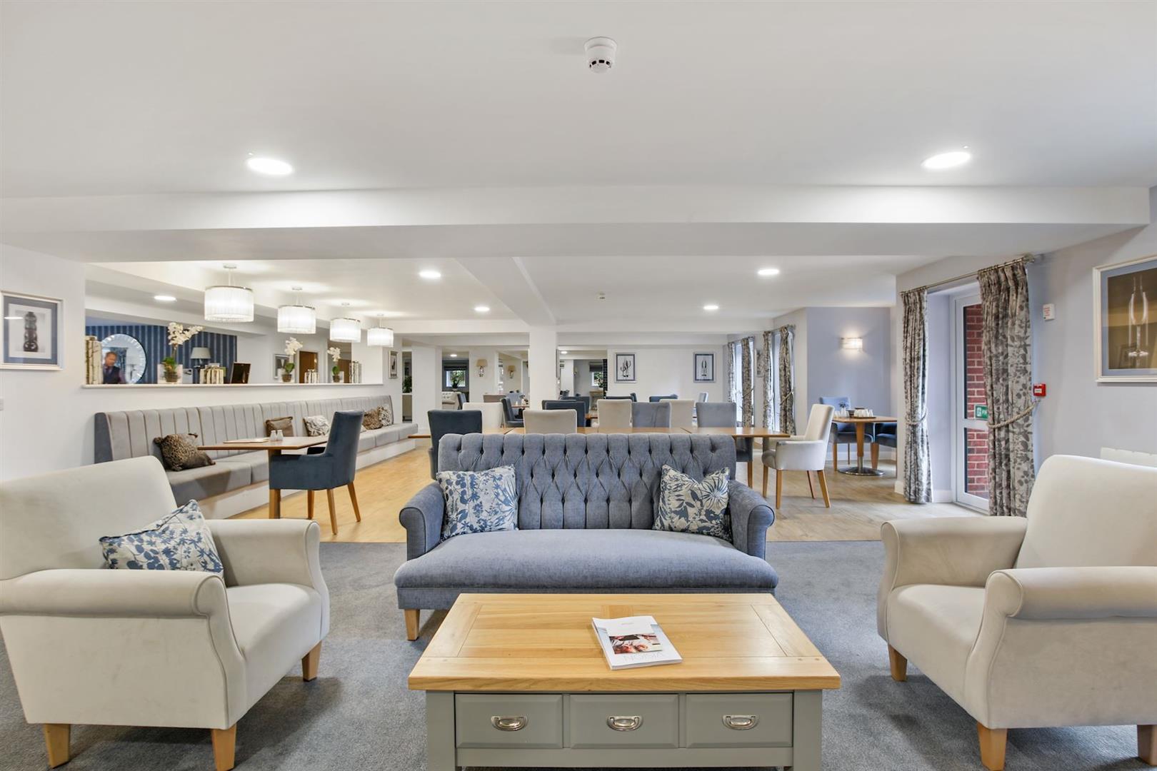 Birch Place, Dukes Ride, Crowthorne, RG45 6GT