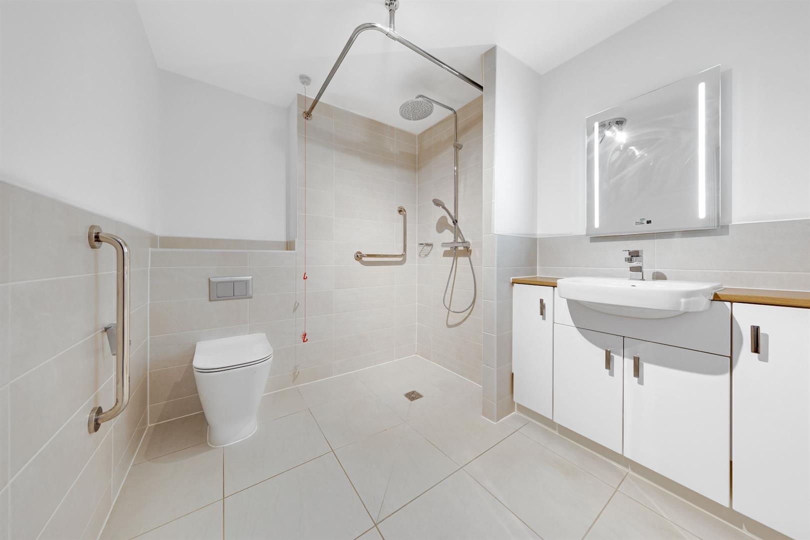 Birch Place, Dukes Ride, Crowthorne, RG45 6GT