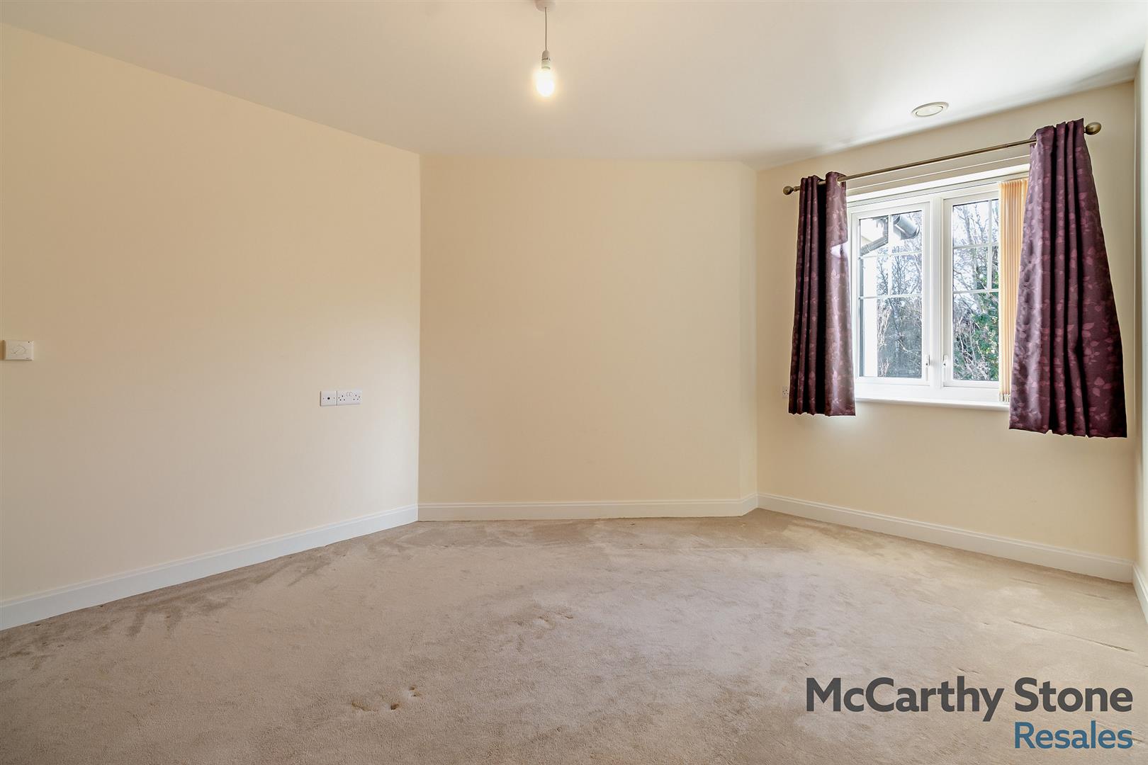 Roslyn Court, Lisle Lane, Ely, Cambridgeshire, CB7 4FA