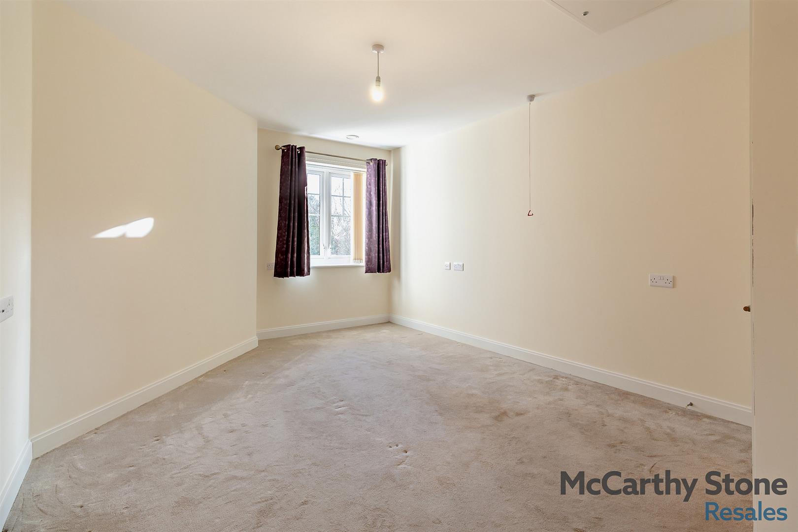 Roslyn Court, Lisle Lane, Ely, Cambridgeshire, CB7 4FA