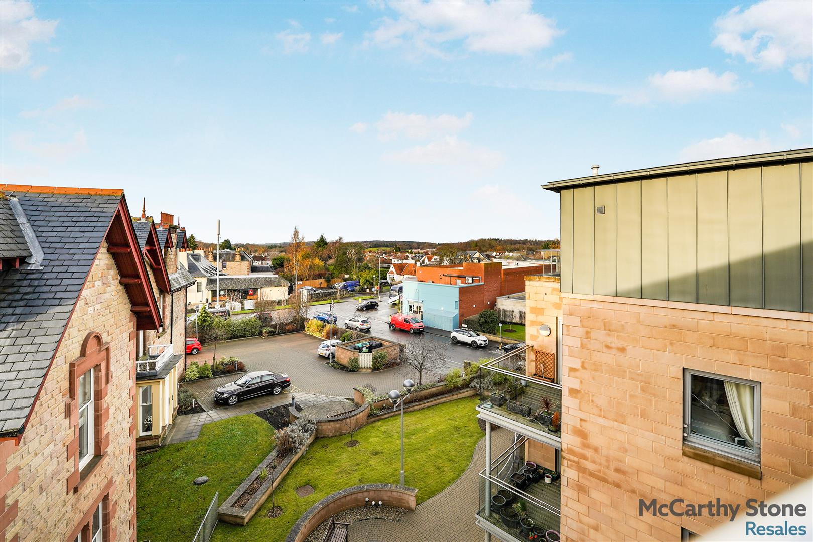 Lyle Court, 25 Barnton Grove, Edinburgh, EH4 6EZ