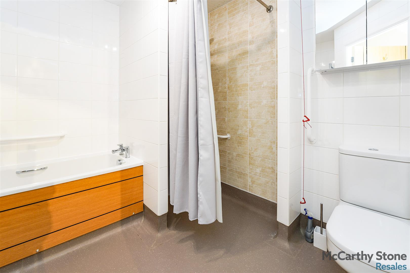 Lyle Court, 25 Barnton Grove, Edinburgh, EH4 6EZ