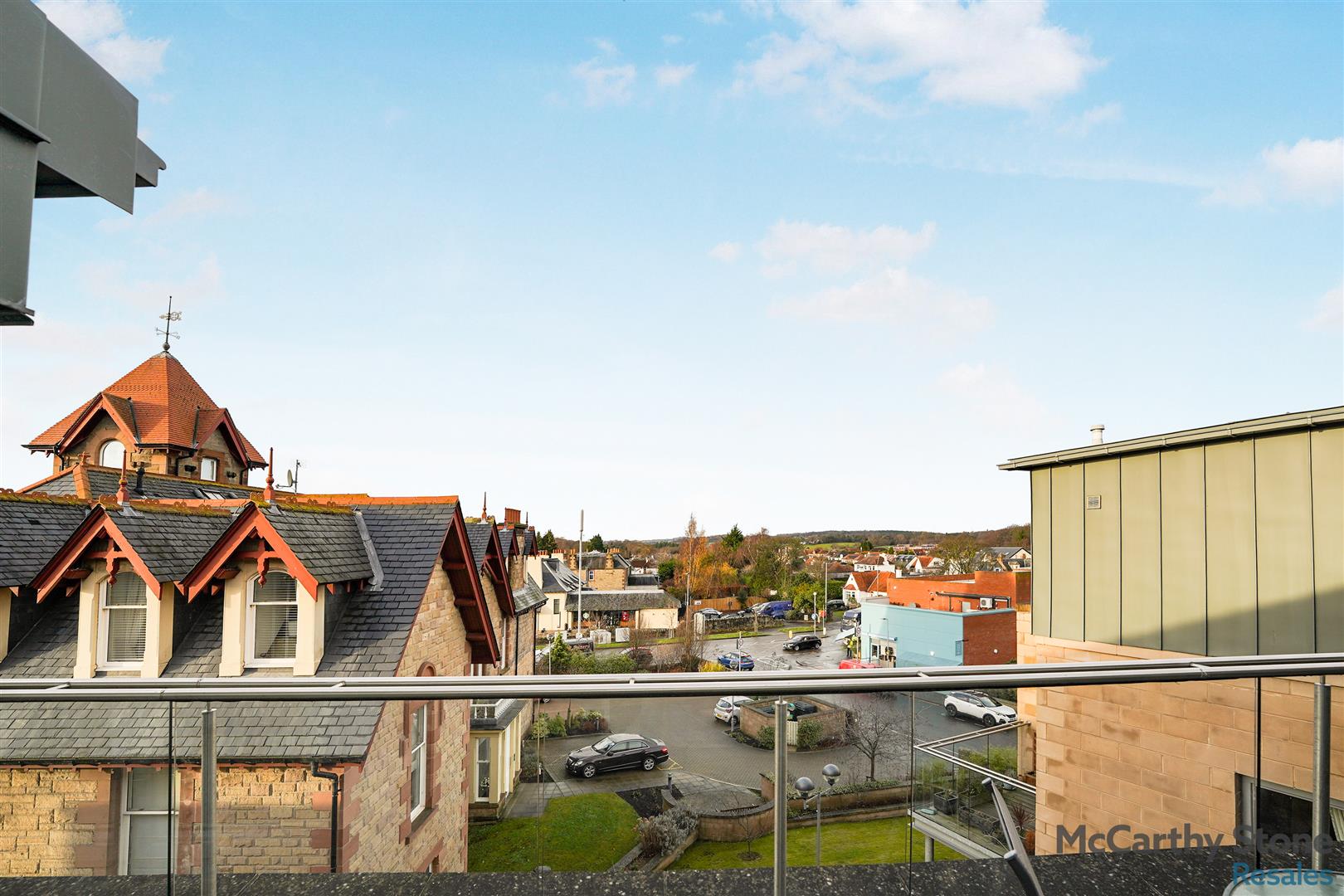 Lyle Court, 25 Barnton Grove, Edinburgh, EH4 6EZ