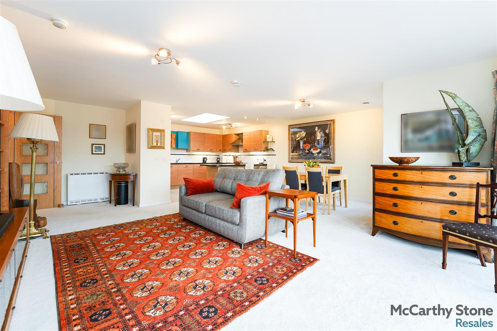 Lyle Court, 25 Barnton Grove, Edinburgh, EH4 6EZ