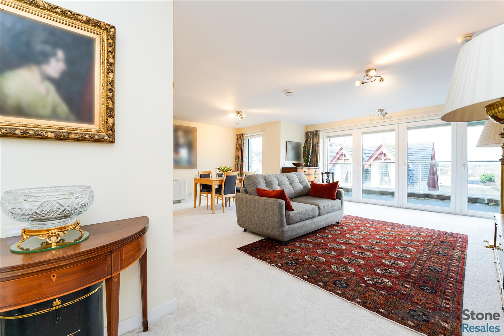 Lyle Court, 25 Barnton Grove, Edinburgh, EH4 6EZ