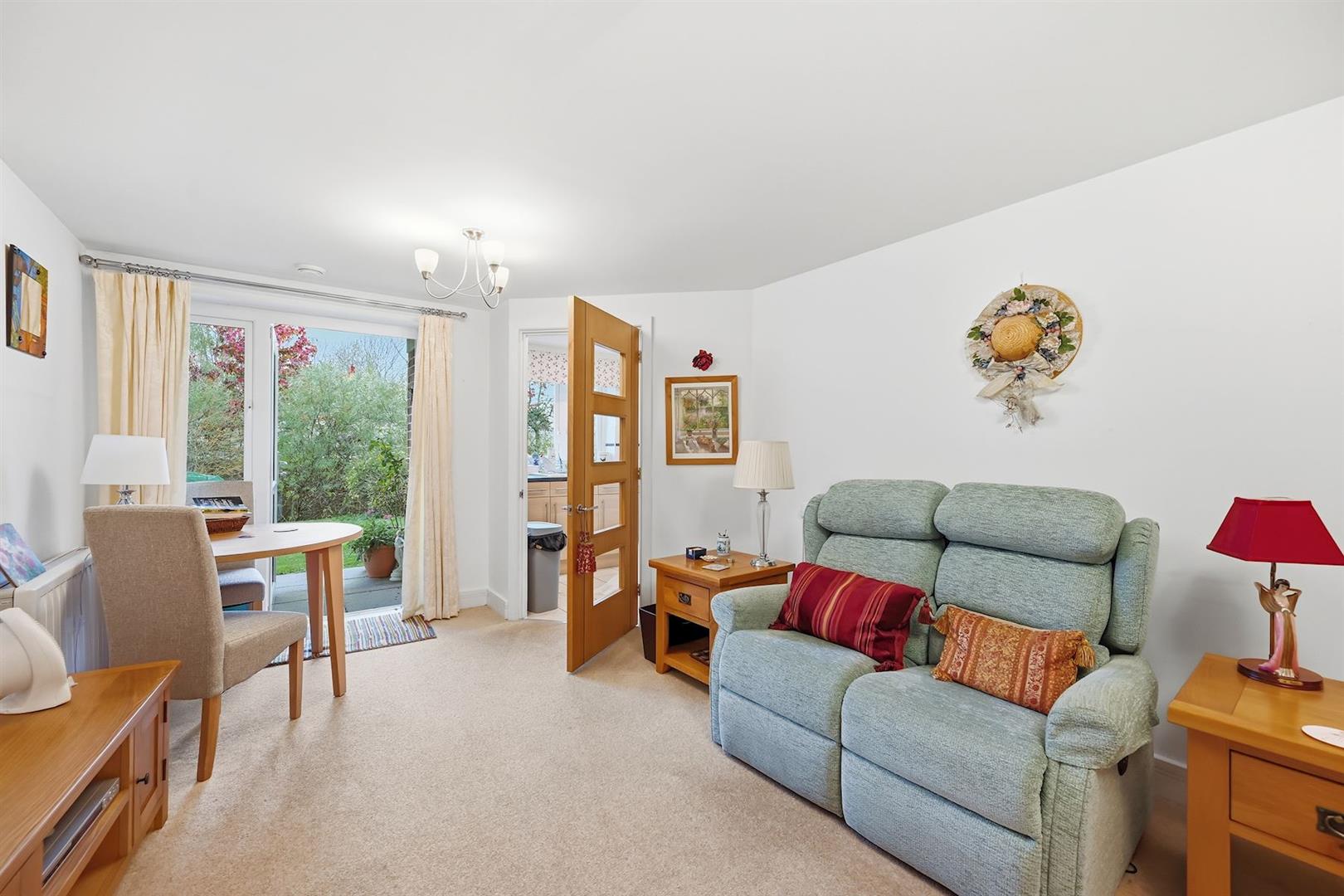 141 White Hart Lane, Romford, RM7 8LZ