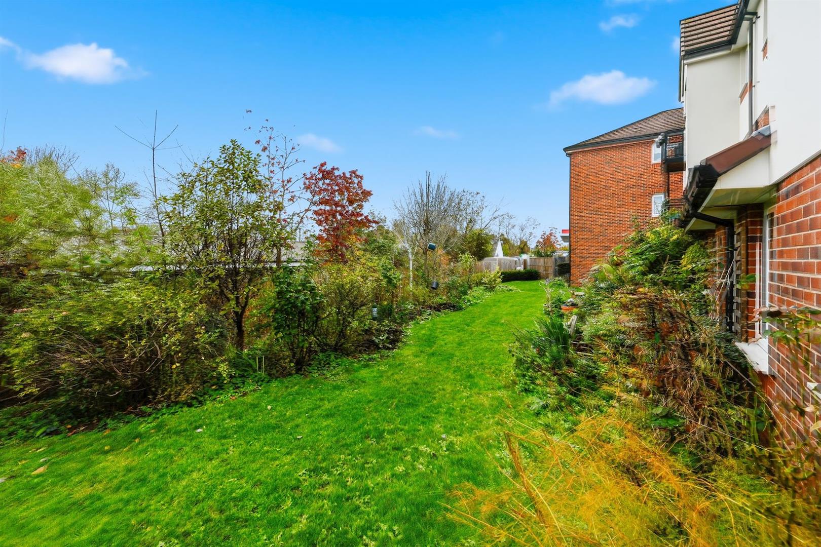 141 White Hart Lane, Romford, RM7 8LZ