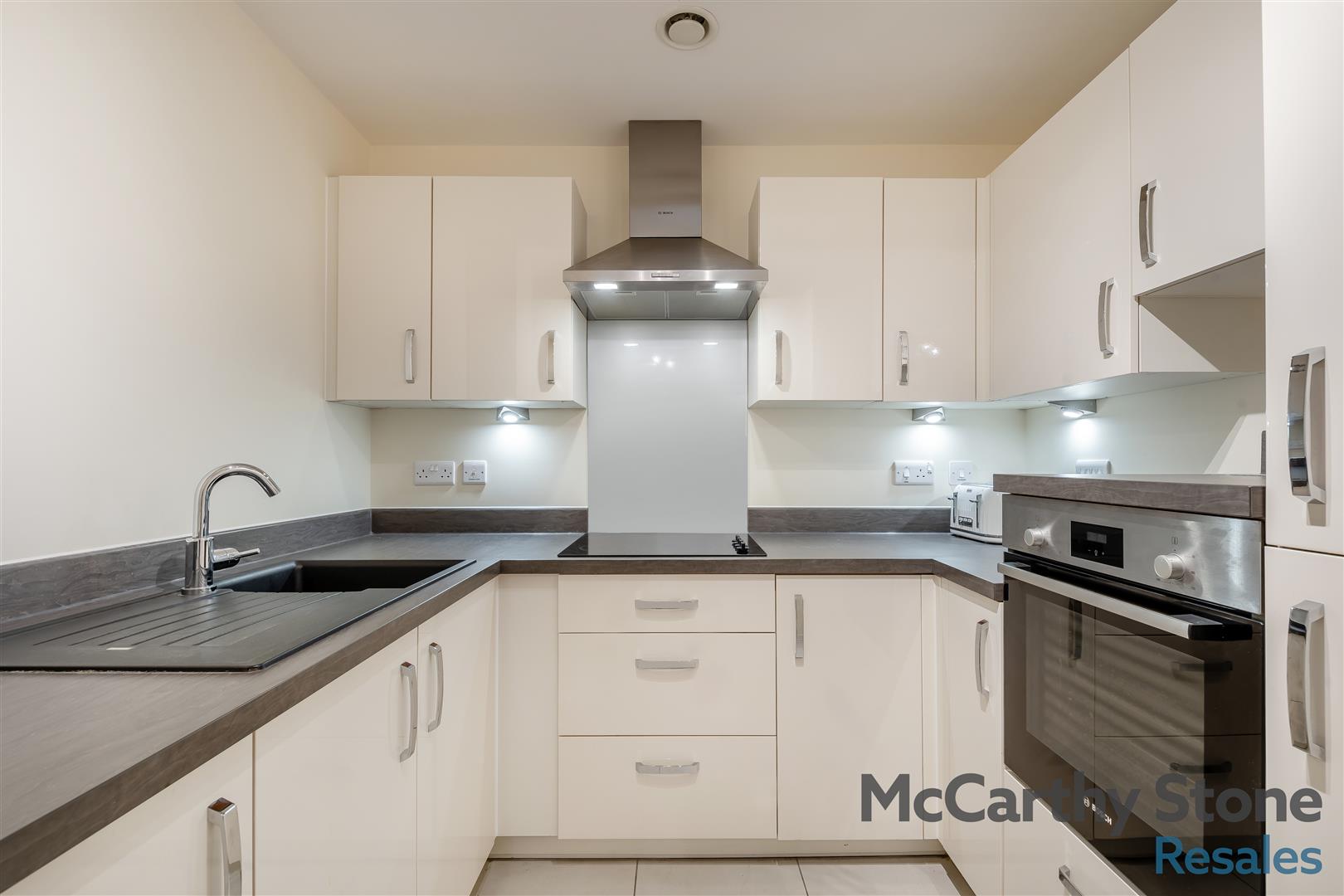 Summerfield Place, Wenlock Road, Shrewsbury, SY2 6JX