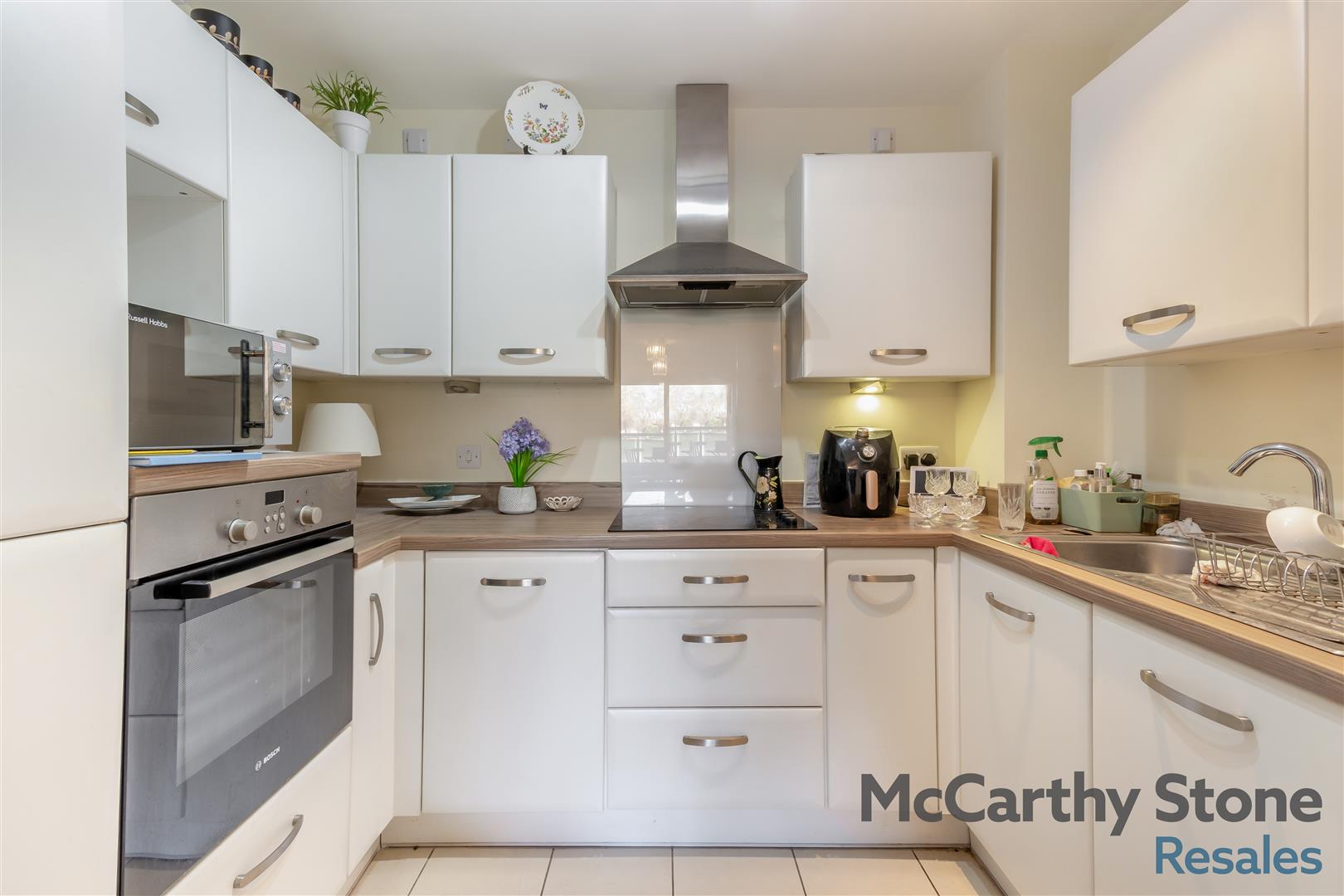 Wilford Lane, West Bridgford. River Facing Apartment