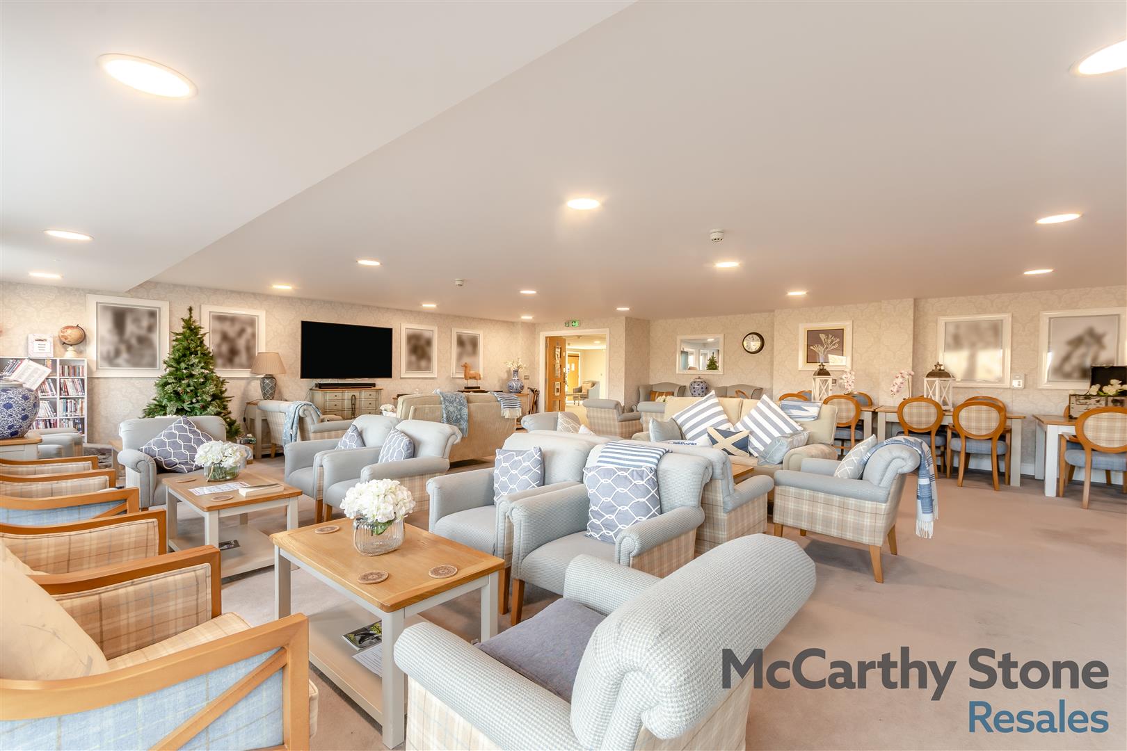 Wilford Lane, West Bridgford. River Facing Apartment