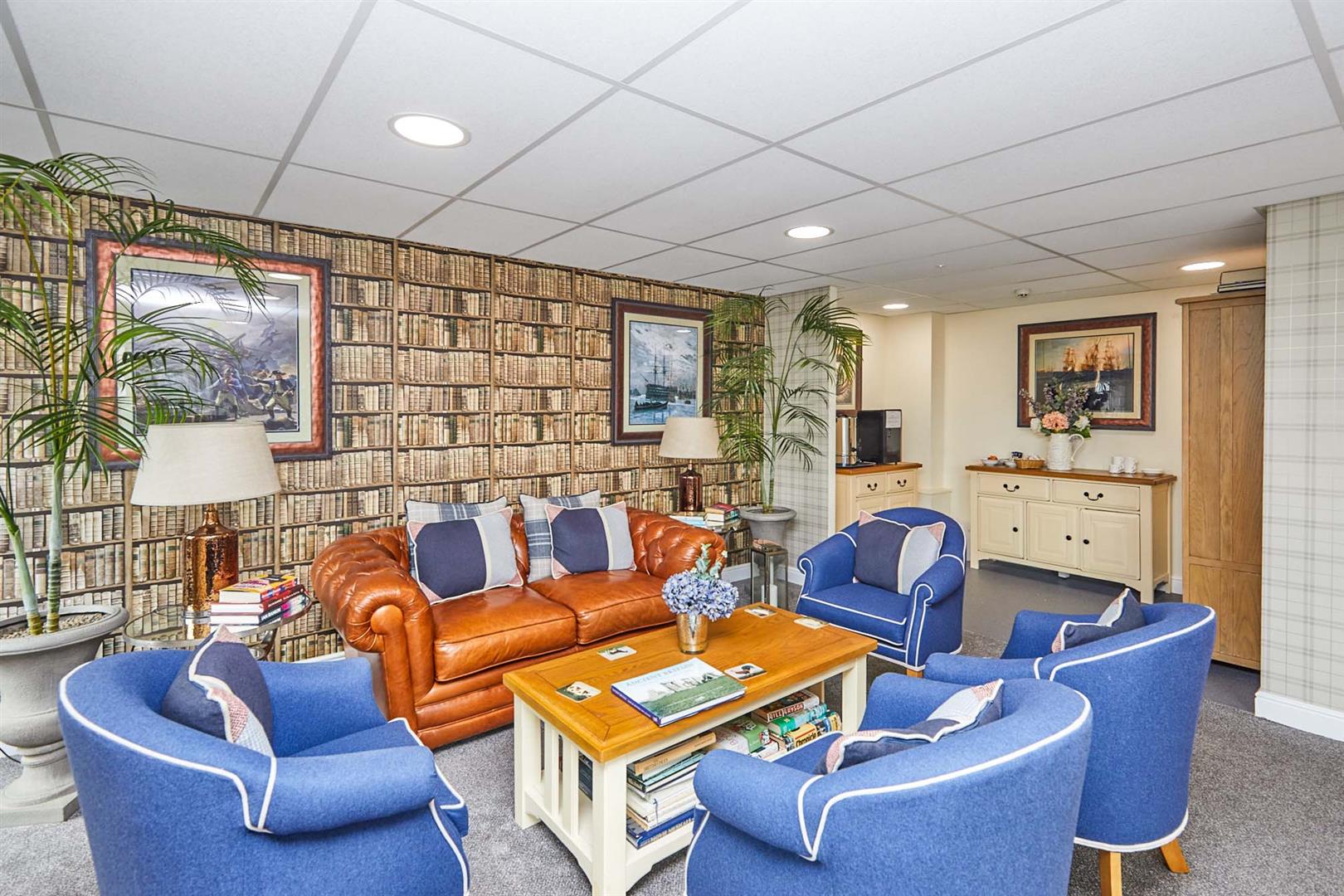 Wilford Lane, West Bridgford. River Facing Apartment