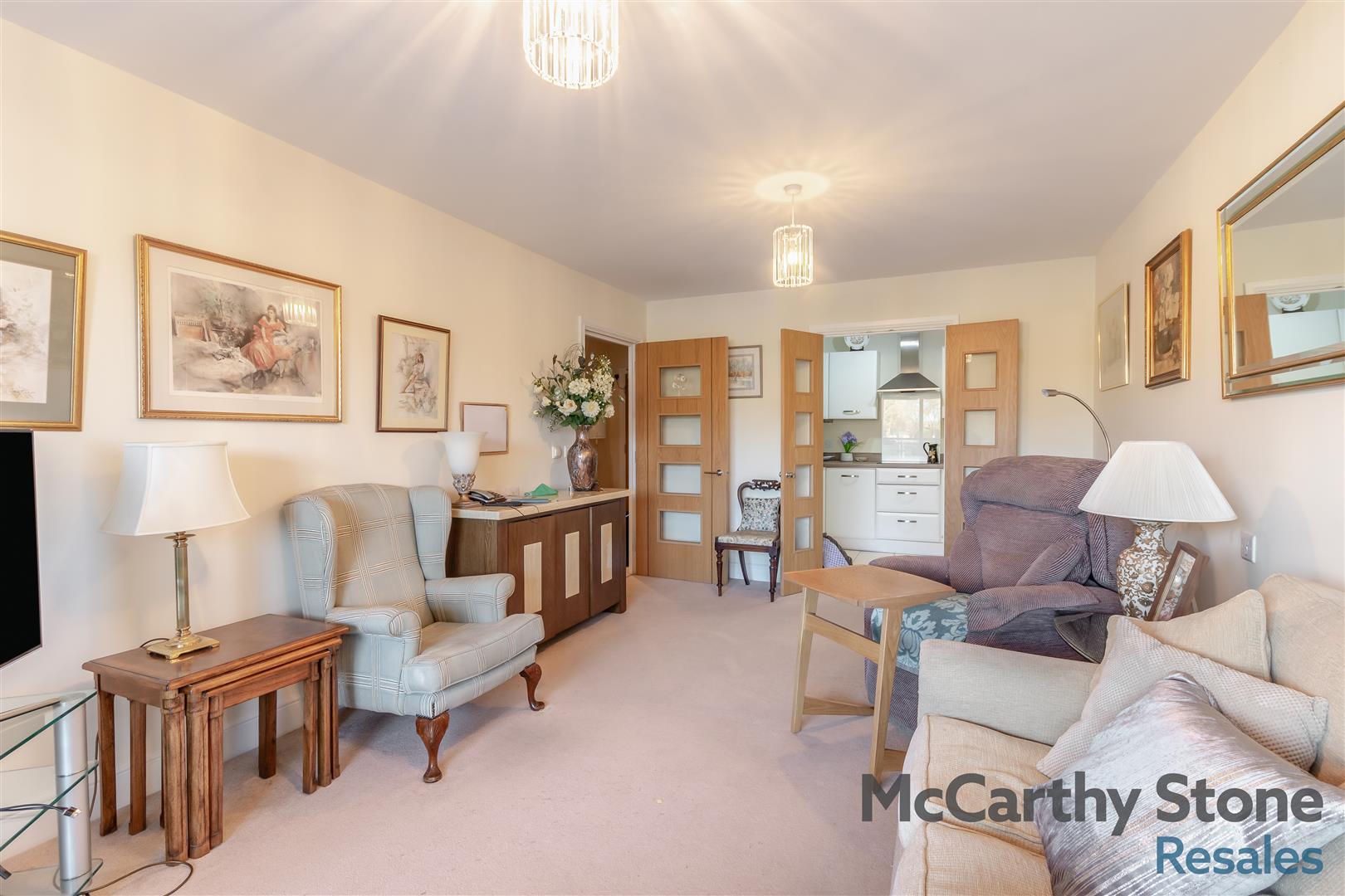 Wilford Lane, West Bridgford. River Facing Apartment