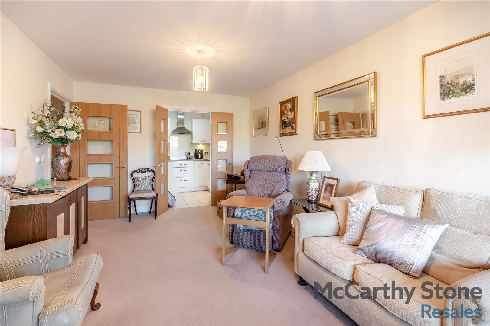 Wilford Lane, West Bridgford. River Facing Apartment