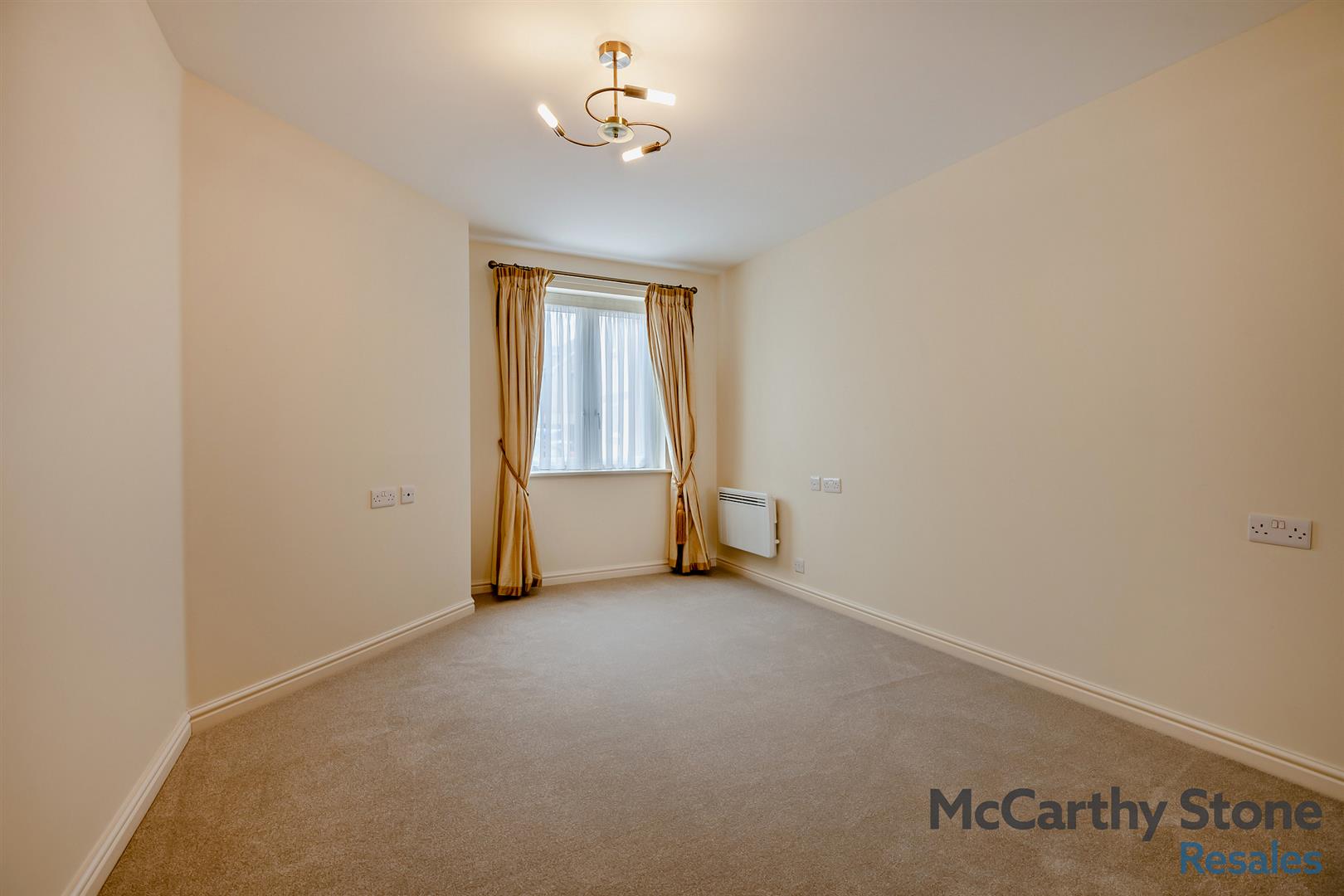 Farringford Court, Avenue Road, Lymington, Hampshire, SO41 9PA