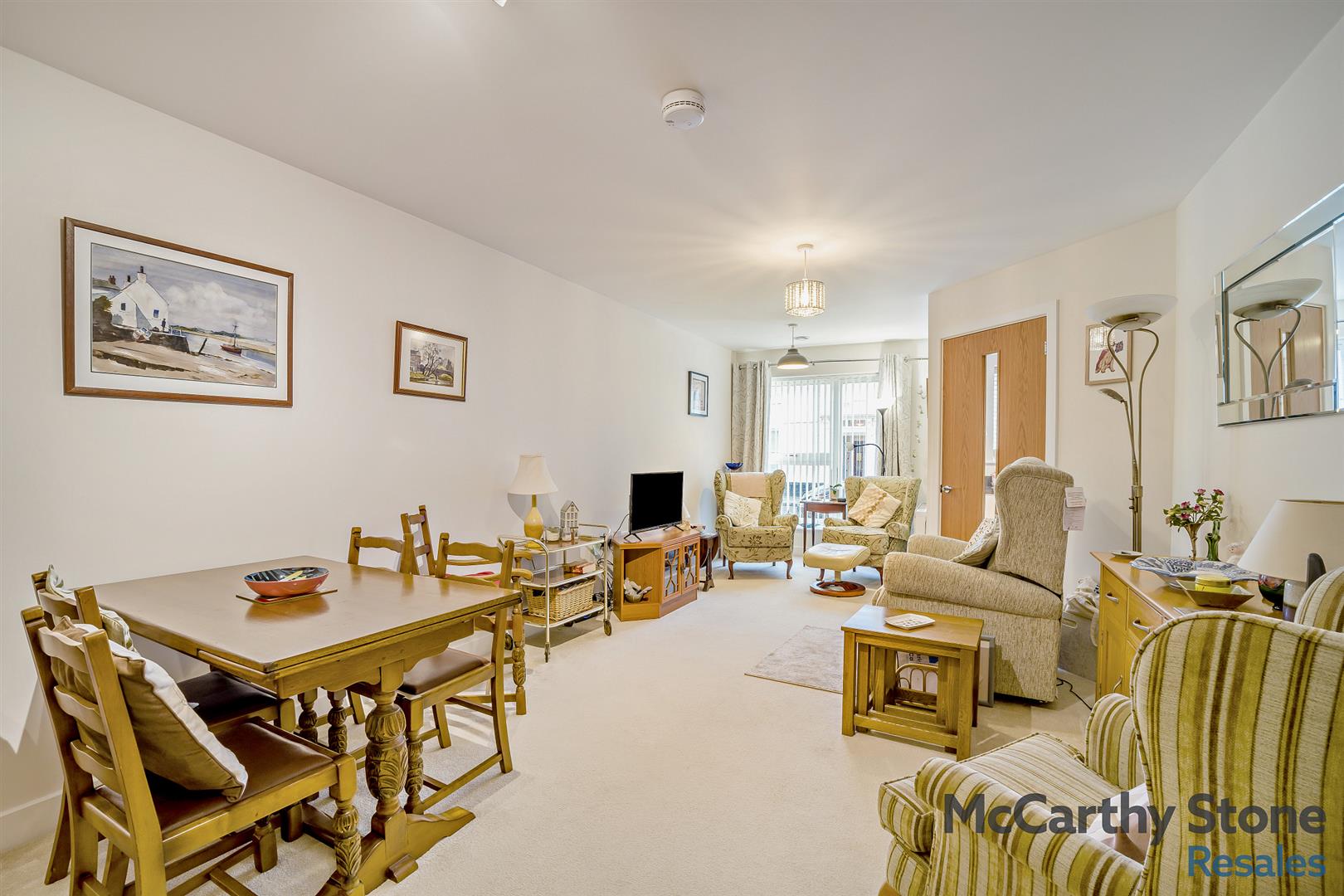 Castle Gate Endless Street, Salisbury