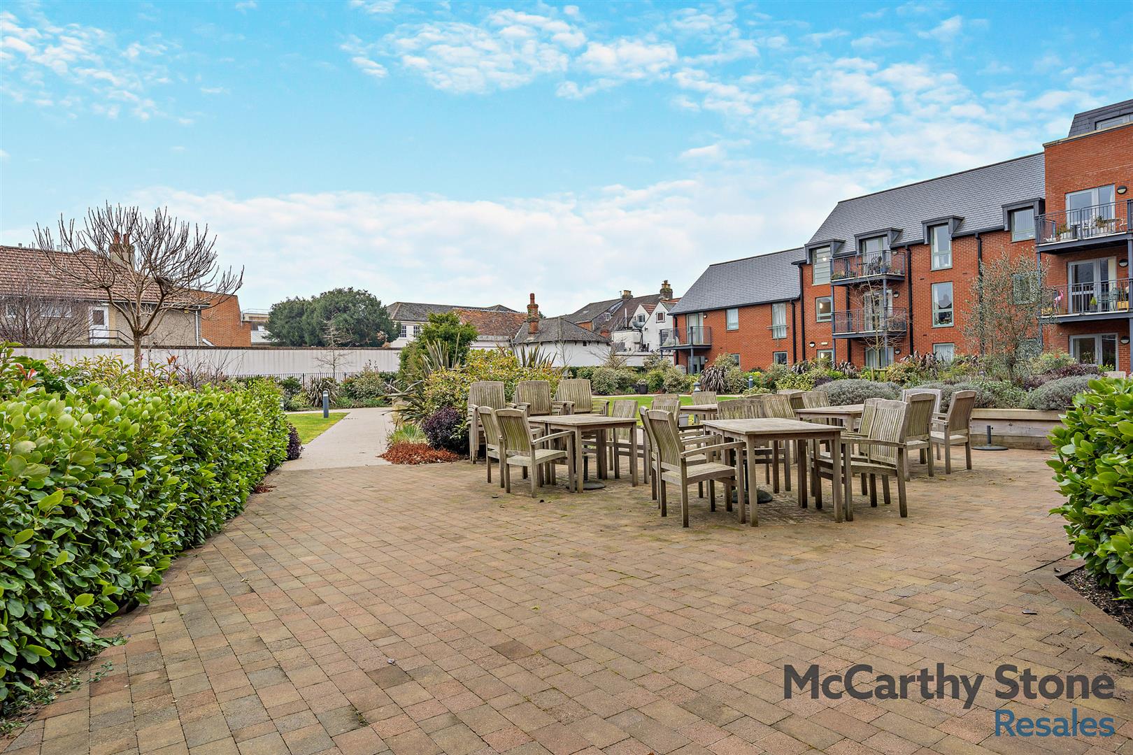 Castle Gate Endless Street, Salisbury