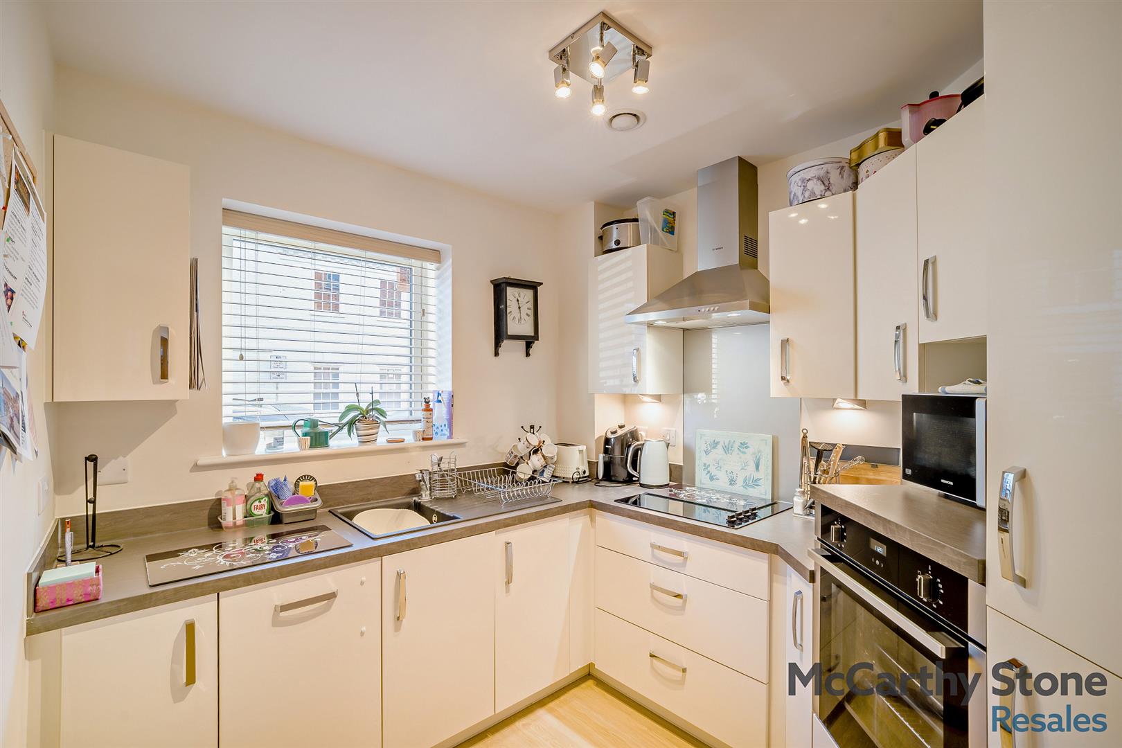 Castle Gate Endless Street, Salisbury