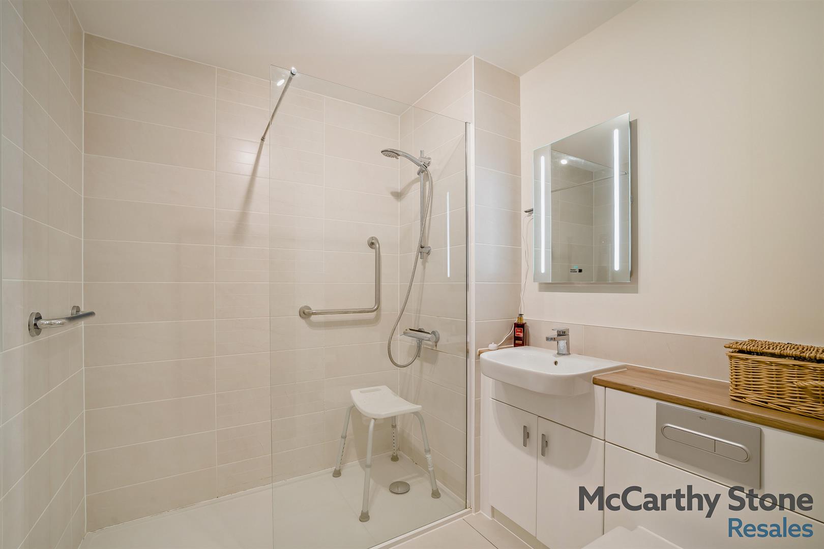 Castle Gate Endless Street, Salisbury