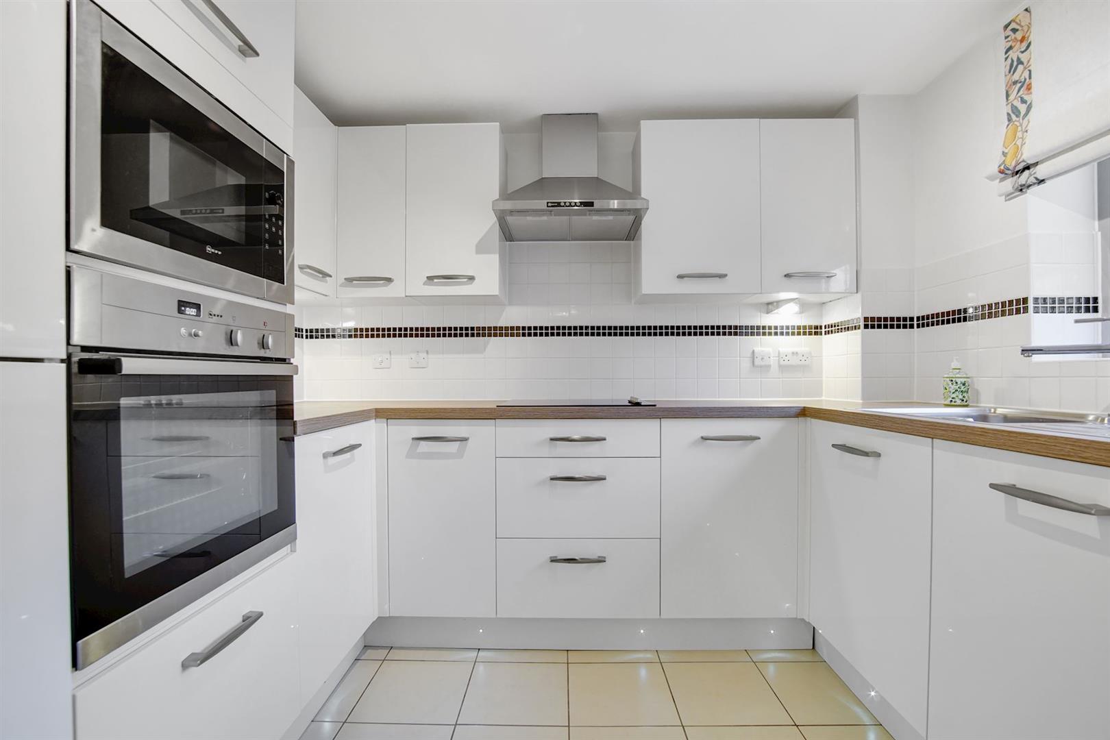 246 Kingston Road,, Raynes Park, London, SW20 8DA