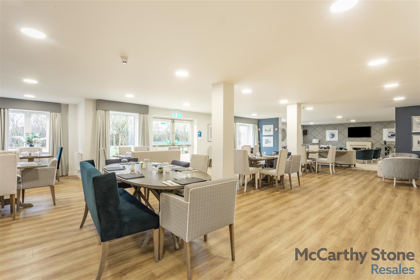 Oakhill Place, High View, Bedford, Bedfordshire, MK41 8FB