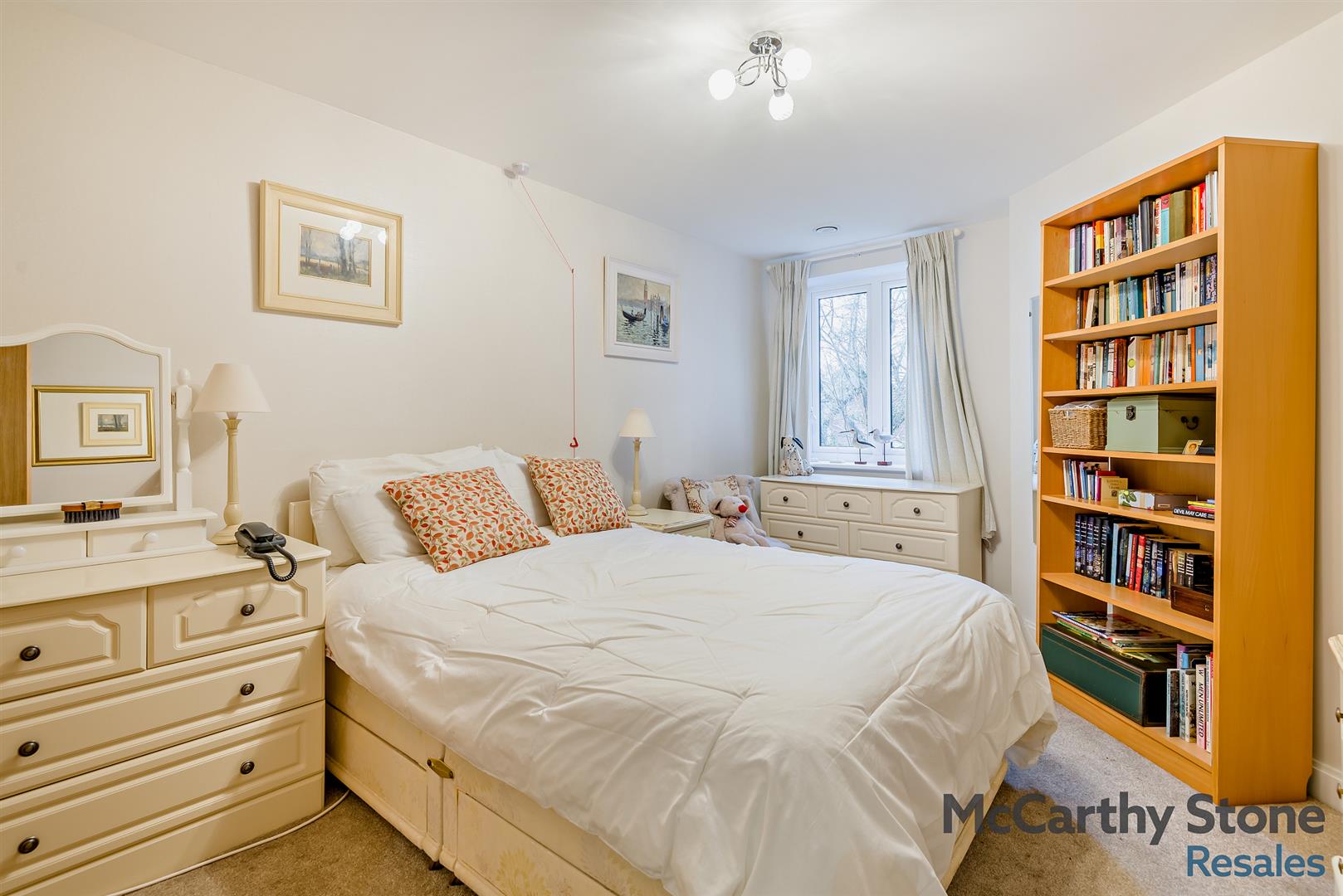 Shackleton Place, Bath Road, Devizes, Wiltshire, SN10 2GZ