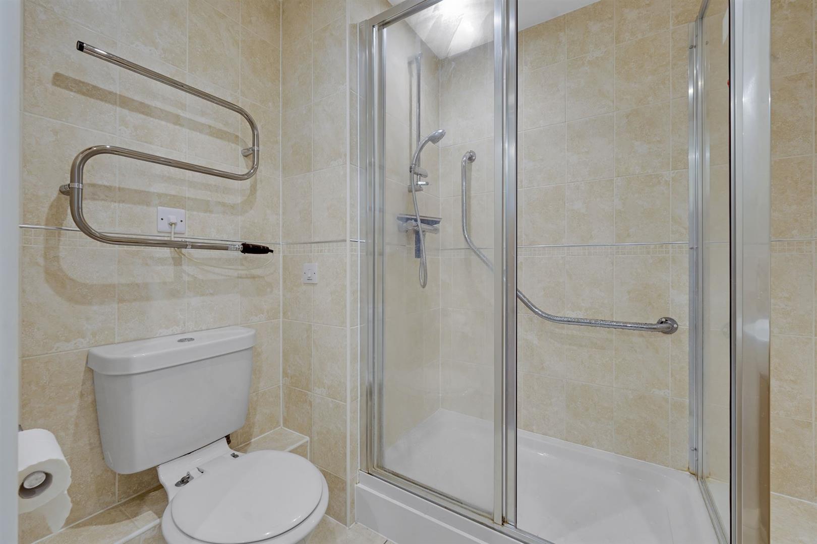 White Hart Lane, Romford